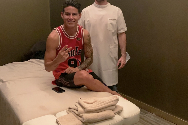 Ricardo Almeida Osteopata e Jamez Rodriguez, Internacional pela Colômbia e ex-jogador do FC Porto, Real Madrid e Bayern Munique